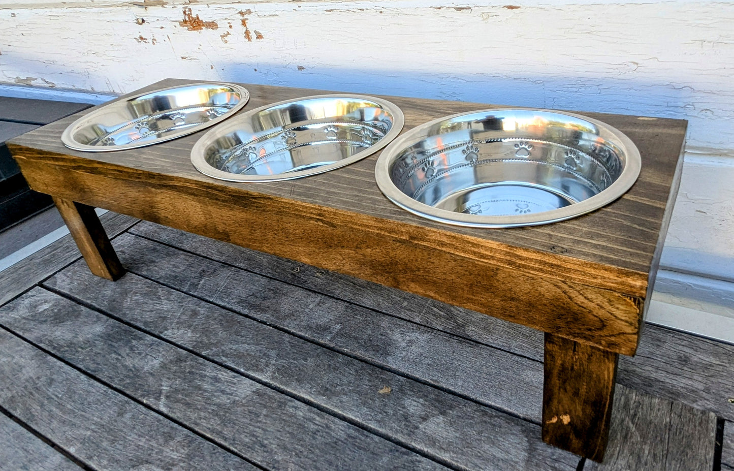 Standing Dog Feeder